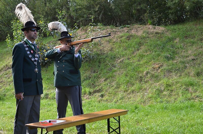 Strzelanie Królewskie Żniwne na strzelnicy w Mutowie - 2017